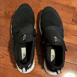 Black and White Slipstream Tiem Biking Shoes 7.5